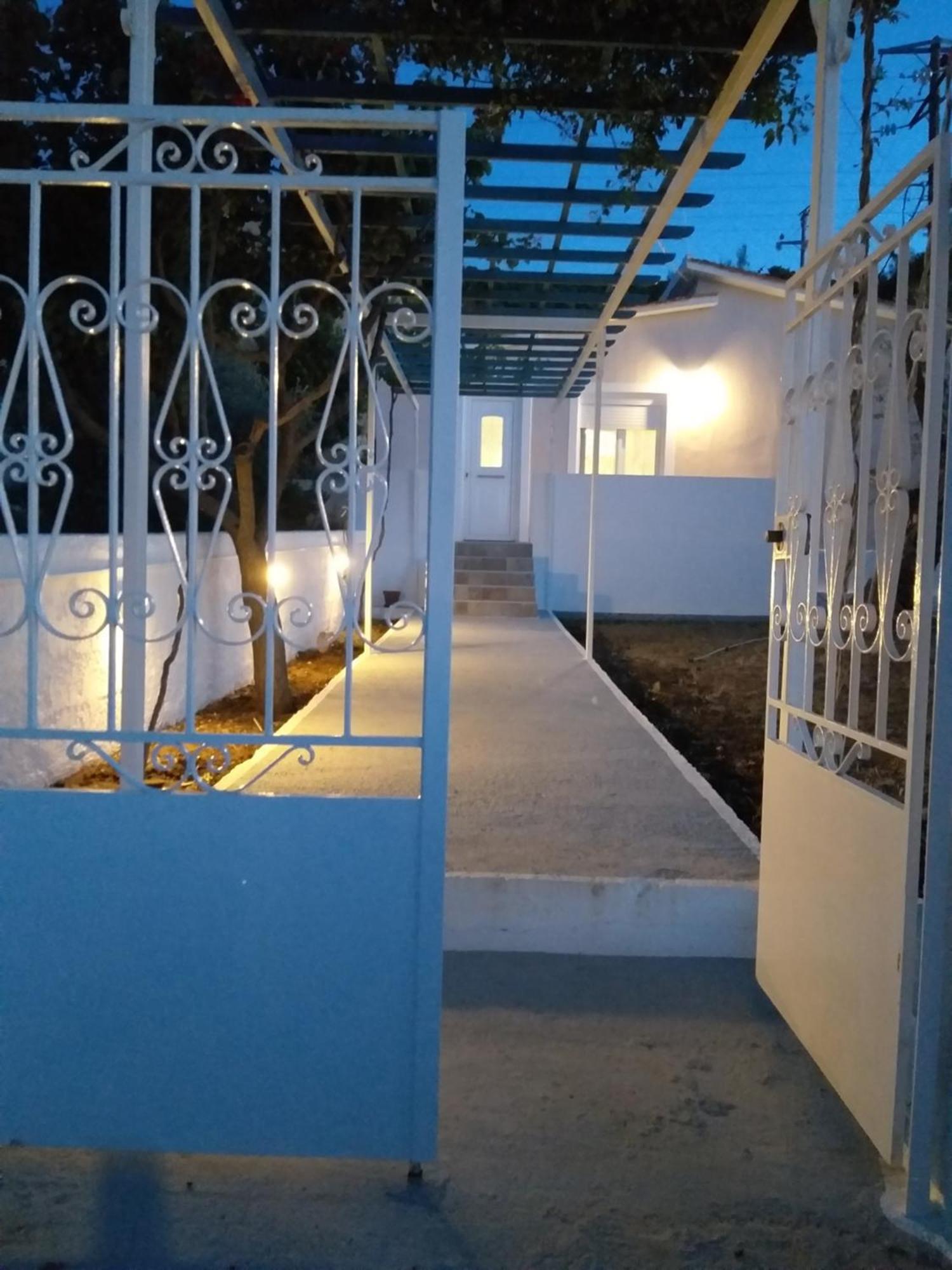 Skala Central House Luaran gambar